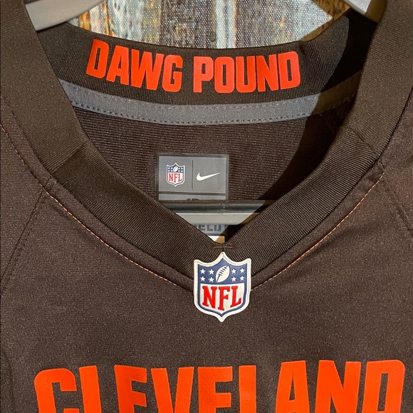 Baker Mayfield Browns Jersey with Pocket Golf Game - Picture 3 of 10